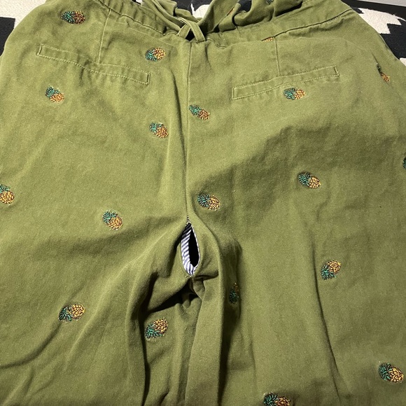 Green pineapple capris - Picture 7 of 7